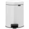Brabantia NewIcon pedálos szemetes lecsapódásgátló fedővel, 5L, acél, fehér