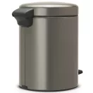 A Brabantia NewIcon Pedálkuka egy stílusos és funkcionális hulladékgazdálkodási megoldás, amely eleganciát kölcsönöz bármely térnek. 