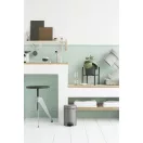 Modern berendezés Brabantia kukával