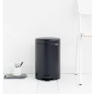 113741 letisztult, matt fekete design