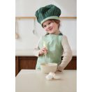 A nyél végén található akasztólyuk lehetővé teszi a könnyű felakasztást.