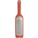 A tartós, éles rozsdamentes acél penge lehetővé teszi a precíz és erőfeszítésmentes munkavégzést, így időt és energiát takarít meg a főzés során.