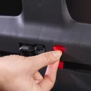 Zárómechanizmus a fedél nyitva tartásához