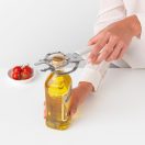 Széles körű kompatibilitás - különféle méretű és típusú fedelekhez is használható.