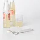 Használata kényelmes, kialakítása tartós, megjelenése pedig harmonikusan illeszkedik a modern otthonok esztétikájába.