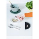 A nyél részben újrahasznosított műanyagból készült, a teljes termék pedig újrahasznosítható.