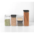 Brabantia tárolóedény 1,6L, halmozható, légmentesen záró fedő, világosszürke