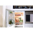 Ez a szett két 0.7 literes és két 1.6 literes egymásra rakható edényt kínál, tökéletes megoldás fűszerek, gabonafélék, tészta vagy akár sütemények tárolására.