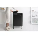 2 db kivehető műanyag tartály
