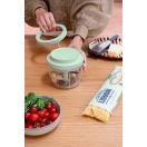 Egy habverő penge, amely például tojás vagy tejszín felverésére alkalmas.