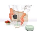 Ez a kézi aprító tökéletes választás azok számára, akik gyors és hatékony eszközt keresnek a konyhai előkészületekhez, áram nélkül.