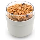 A Brabantia Make & Take reggelizőtál tökéletes választás azok számára, akik útközben is szeretnék élvezni a friss és tápláló reggelit.