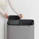 Kiemelhető tartállyal