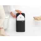B kódú Brabantia PerfectFit szemeteszsákkal kompatibilis.