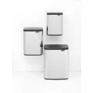 3 méretben is elérhető a fényes borítású Bo Waste Bin.