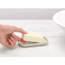 Tárolja a szappant száraz felületen.