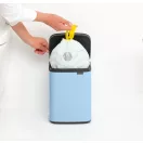 Brabantia Bo Waste Bin szemetes felnyitható fedővel, fali/álló, 4L, acél, álomkék