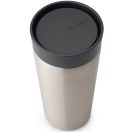 A praktikus snap lid fedél egy mozdulattal nyitható és zárható, így kényelmesen ihat belőle akár séta közben is.