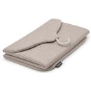 Összehajtogatott állapotban szinte alig foglal helyet.