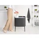 Használjon gyári PerfectFit méretpontos zsákokat.