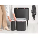 PerfectFit X méret a 11L-es tartályra, PerfectFit J méret a 23L-es belsőre.