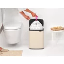 Brabantia PerfectFit C méretű szemeteszsákkal kompatibilis.