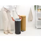 Egyszerűen tegye bele a G kódú szemeteszsákot.