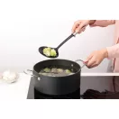 Ez az ergonomikus kialakítású szűrőkanál tökéletes választás ételek kiemelésére és lecsepegtetésére, legyen szó zöldségekről, tésztáról vagy sült ételekről.