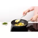 Ergonomikus: Kényelmes fogású, kézreálló dizájn.