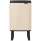 Brabantia Bo Waste Bin Hi felnyitható szemetes lábakon, 4L, acél, világos bézs