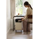 Tökéletes párosítás és esztétika: A szemetes mellé egy Brabantia PerfectFit szemeteszsák mintacsomagot (C kód) is biztosítunk Önnek, amely a tökéletes illeszkedést garantálja.