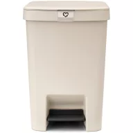   Brabantia StepUp pedálos szemetes lecsapódásgátló fedővel, 25L, 91% újrahasznosított műanyag, világos bézs