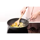 Emelje konyhája színvonalát a Brabantia Profile Cook & Serve fakanállal, amely fenntartható bükkfából készült, ragyogó natúr dizájnnal!