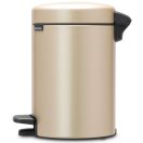 Elegáns WC-k kelléke az aranyszínű Brabantia kuka.