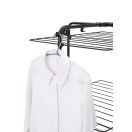 A szárítópálcák közötti széles sorközök biztosítják a levegő szabad áramlását, így a sűrűn teregetett ruhák is gyorsan és frissen száradnak.