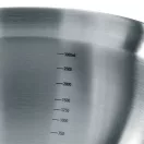 Belső mérőskálával.