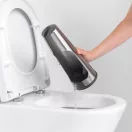 Könnyedén üríthető cseppgyűjtő tálcával.
