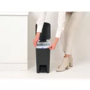 Hozzáillő Brabantia PerfectFit szemeteszsákok megkötőszalaggal