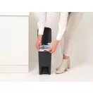 Hozzáillő Brabantia PerfectFit szemeteszsákok megkötőszalaggal