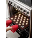 A mikroperforált alátét technológiája akkor fejti ki maximális hatását, ha mikroperforált tálcával vagy sütőráccsal együtt használja.
