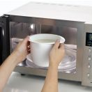 Egyetlen edényben adagolhatja, főzheti, szűrheti, pihentetheti és tálalhatja az ételeket, így Ön jelentősen csökkentheti az előkészületi időt és a mosogatnivaló mennyiségét.