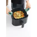 Csúszásmentes markolat. Tökéletes fogás bármilyen forró ételen csúszásmentesen!
